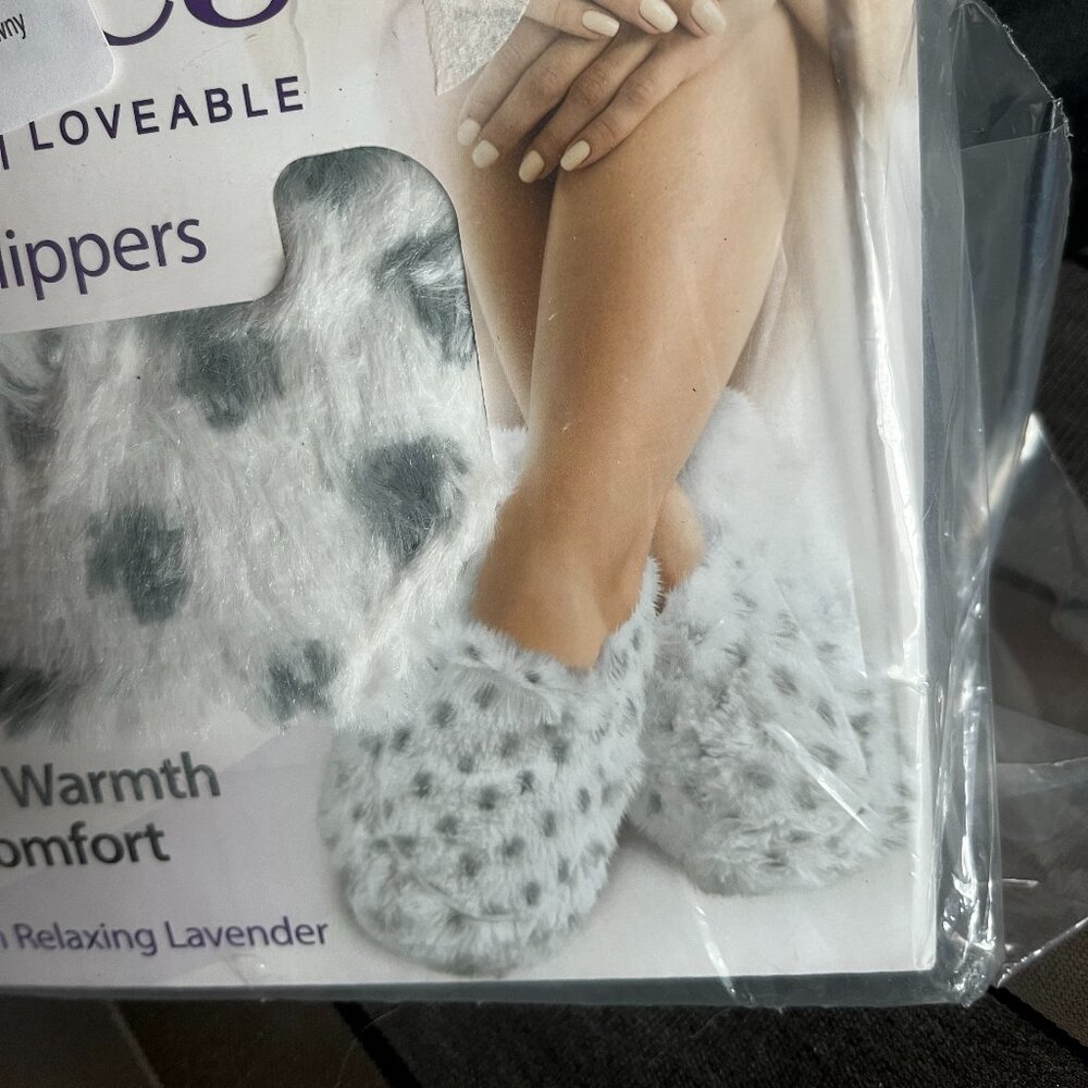 Microwavable slippers sz 6-10